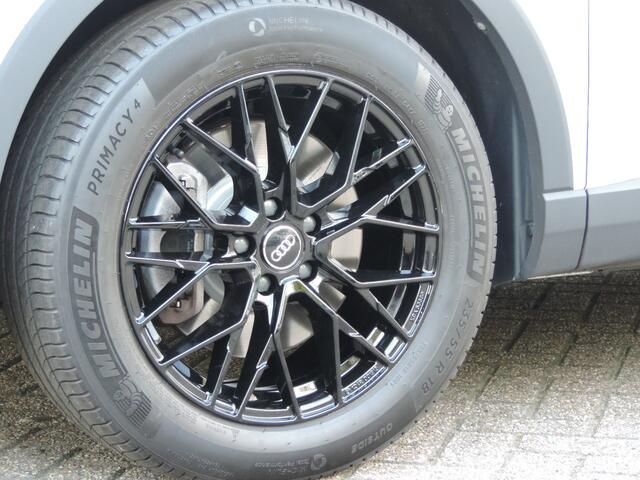 Audi Q3 45 TFSI e PHEV S-tronic - Memory | ACC | Camera | Parkeer pakket | Led | Virtual | Elektr. klep