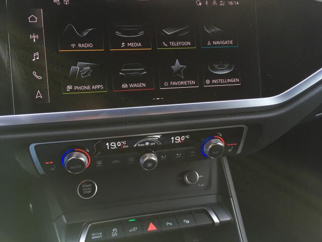 Audi Q3 Sportback 45 TFSIe S-line Matrix Pano 360 cam Memory seats