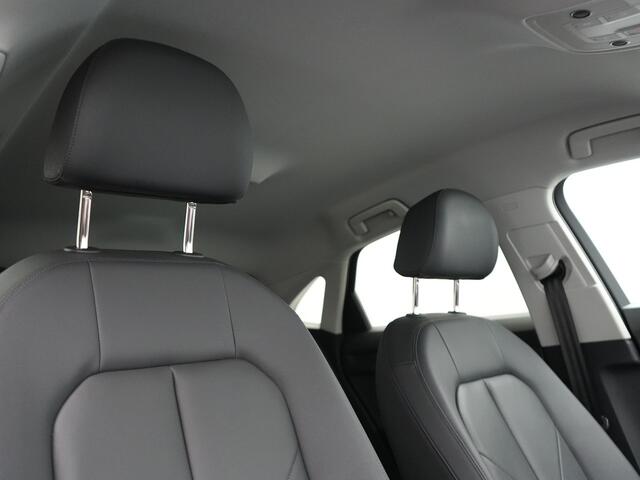 Audi Q3 45 TFSI e S Line Plug In Hybrid 245pk Dealer O.H PHEV | Matrix LED | Cruise Control | Sonos Soundsystem | Apple Carplay | Lane Assist | Lederen Sportstoelen Verwarmd | L.M. 20" |