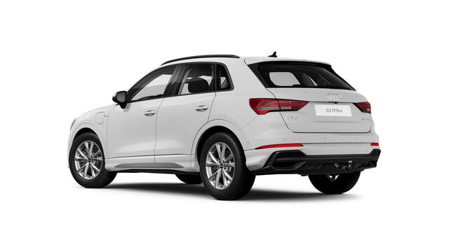 Audi Q3 45 TFSI e edition Trekhaak - Sportstoelen - Bang & Olufsen - Audi virtual cockpit plus - Diefstalalarm - Parkeerassistent - 360 graden camera's - Audi drive select - Automatische Achterklep - Opbergpakket -