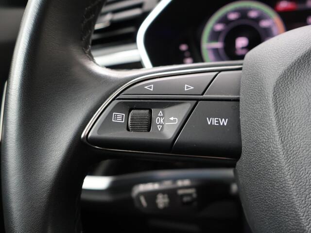 Audi Q3 Sportback 45 TFSI e Edition | 245 PK | SoH 89% | Trekhaak | Navigatiesysteem | Adaptive cruise control |