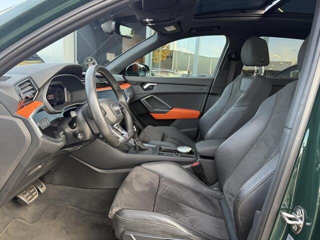 Audi Q3 40 TFSi 190 Pk Automaat quattro S-Line | Panoramadak | Adaptive Cruise | Climate Control | Stoelverwarming | Bluetooth | Navigatie | Camera | Trekhaak | 19 inch | LED | 116.661 Km!!