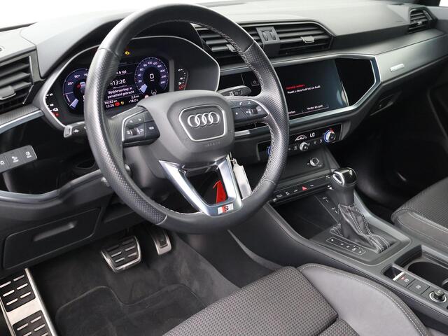 Audi Q3 Sportback 45 TFSI e S Edition | 245 PK | SoH 91% | Trekhaak | Adaptive cruise control | Navigatiesysteem | S line |