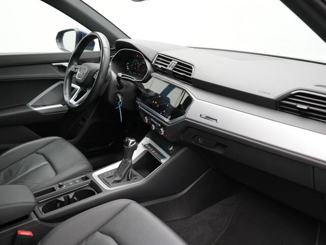 Audi Q3 45 TFSI e Advanced edition Plug In Hybrid 245pk PHEV | Panodak | Lederen Sportstoelen Verwarmd | Apple Carplay | Blis | Cruise Control | Navigatie | Virtual | DAB |