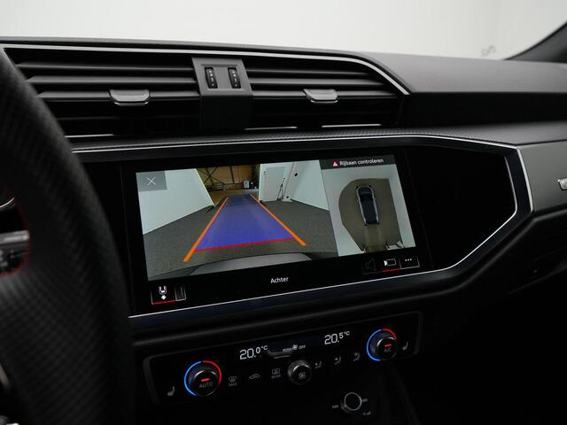 Audi Q3 Sportback 35 TFSI 150 pk S-tronic S Edition Competition / S-Line | Panoramadak | Trekhaak | Matrix LED | Stoelverwarming | Rondomzicht camera | Sportstoelen | 19 inch