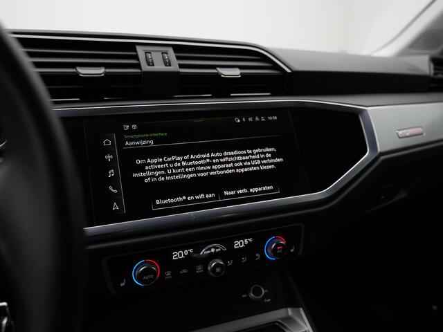 Audi Q3 45 TFSI e 245 pk S-tronic Business Edition | Panoramadak | Matrix LED | Sonos | Rondomzicht camera | Stoelverwarming | Navigatie