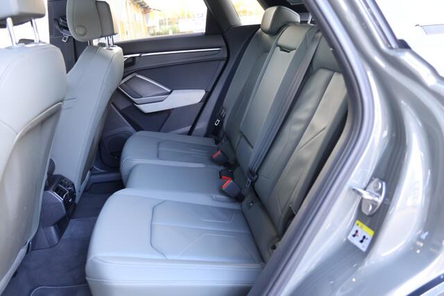 Audi Q3 45 TFSI e *S LINE*SFEER*PANO*MATRIX*KEYLESS*TREKHAAK*LEDER*