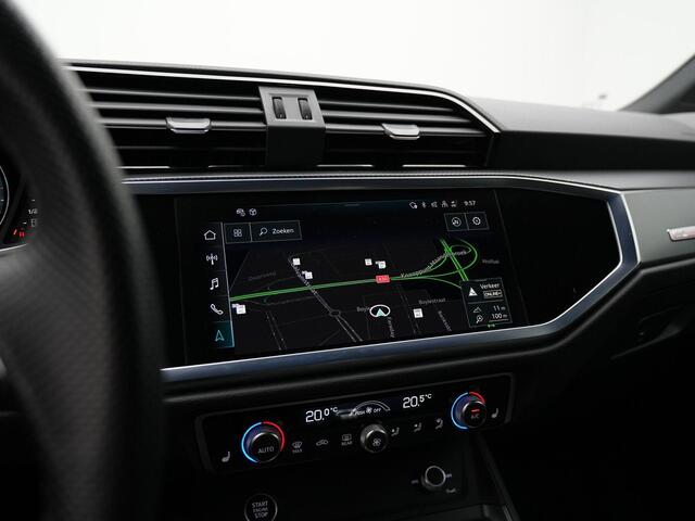 Audi Q3 Sportback 45 TFSI e 245 pk S-tronic S-Line | Panoramadak | Matrix LED | Elektr. verstelbare stoel | Achteruitrijcamera | Stoelverwarming | Navigatie