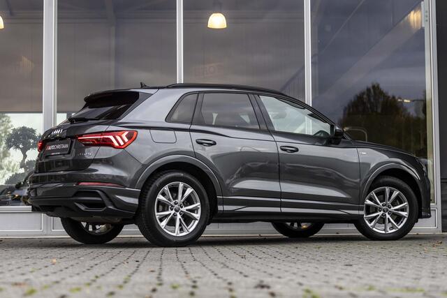 Audi Q3 35 TFSI S edition | Camera | NL Auto | Stoelverwarming