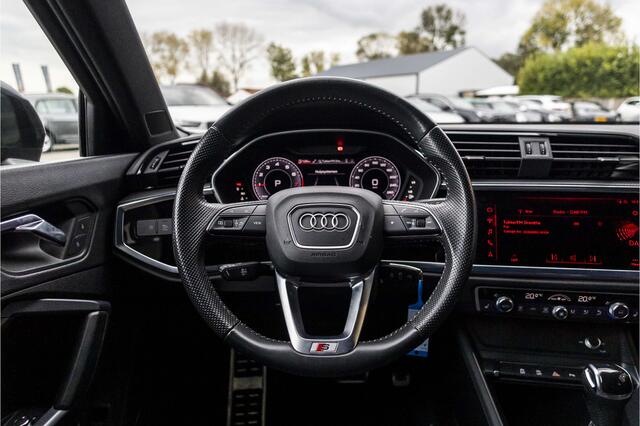 Audi Q3 35 TFSI S edition | Camera | NL Auto | Stoelverwarming