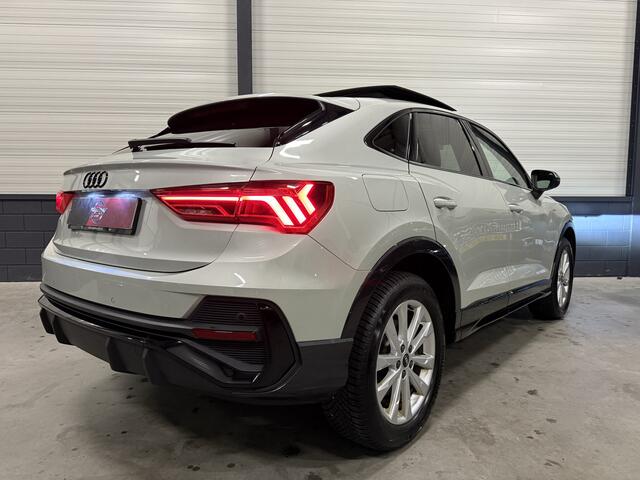 Audi Q3 Sportback 45 TFSI e S-Line PANO/B&O/TREKHAAK/VOL-LEER/MATRIX/MEMORY/SFEER/ACC/KEYLESS/ALCANTARA-INTERIEURDELEN/PRIVACY/BLACK-OPTIC/TAUSILBER/VOLLEDIG AUDI DEALER HISTORIE