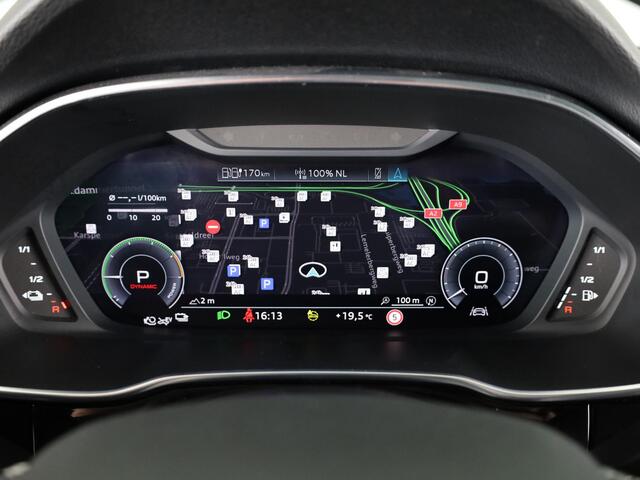 Audi Q3 45 TFSI e S edition 245pk | Panoramadak | Trekhaak wegklapbaar | Stoelverwarming | 20 inch Lichtmetalen velgen