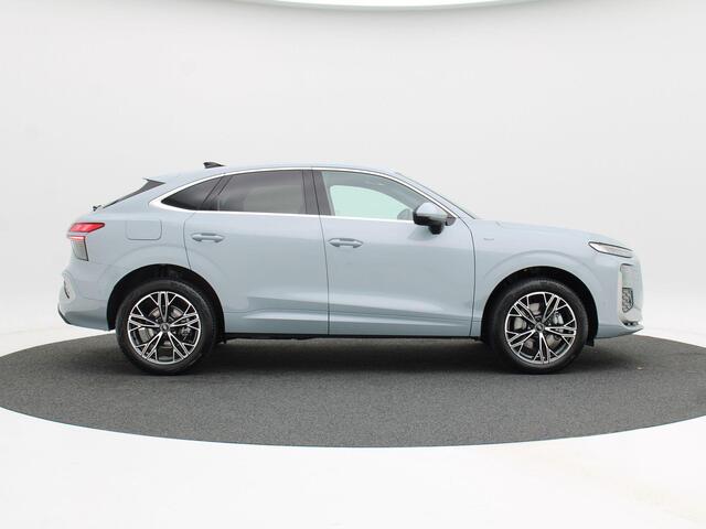 Audi Q3 Sportback S edition e-hybrid | 272 PK | 19 inch velgen | Privacyglas | Tech plus pakket | Audi Phone Box |