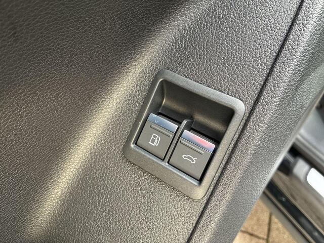 Audi Q3 Sportback 45 TFSIe 245pk S-Tronic S Edition · Camera · Side Assist · Adaptive Cruise Control · Zwart Optiek · Keyless · Stoelverwarming · Elek. Achterklep · 19"Velgen · Apple/Android Car Play