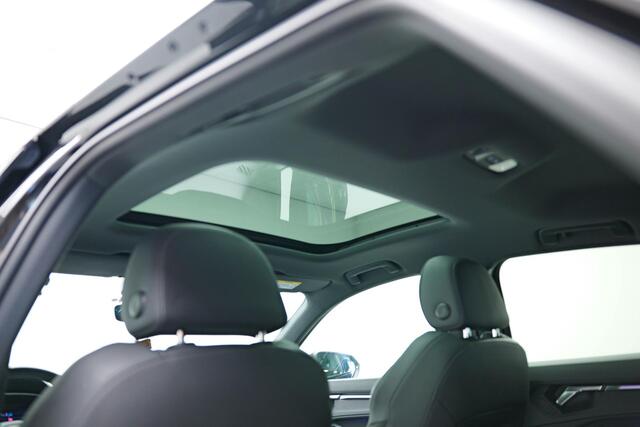 Audi Q3 Sportback 45 TFSI e Business Edition |Pano|Dodehoek|ACC|Elek. Stoelen|Ambient|