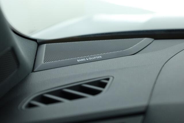 Audi Q3 Sportback 35 TFSI S Line | Pano | Bang & Olufsen | Camera | Adapt. Cruise | Elek. Trekhaak | Keyless | Stoelverw.