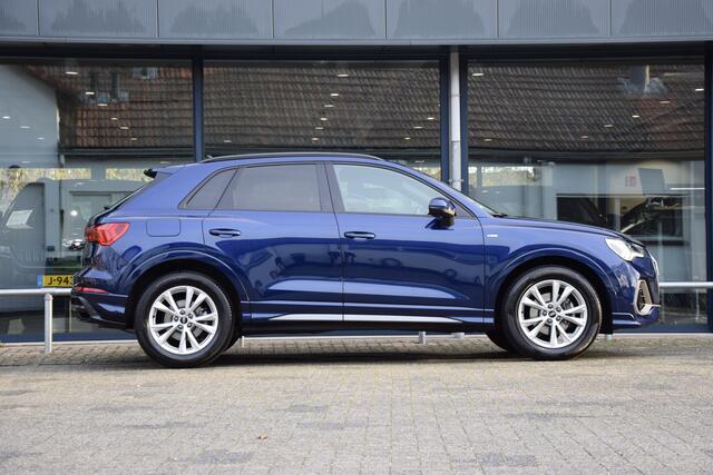 Audi Q3 35 TFSI S edition S-Tronic Automaat | Org. NL | BOVAG Garantie | Virtual Cockpit | Full LED | Sportstoelen | Camera | Apple Carplay/Android Auto | Elektrische Kofferklep | 18'' Velgen |