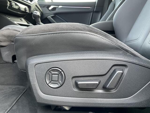 Audi Q3 Sportback 45 TFSIe S-line Black Pano sfeerverlichting