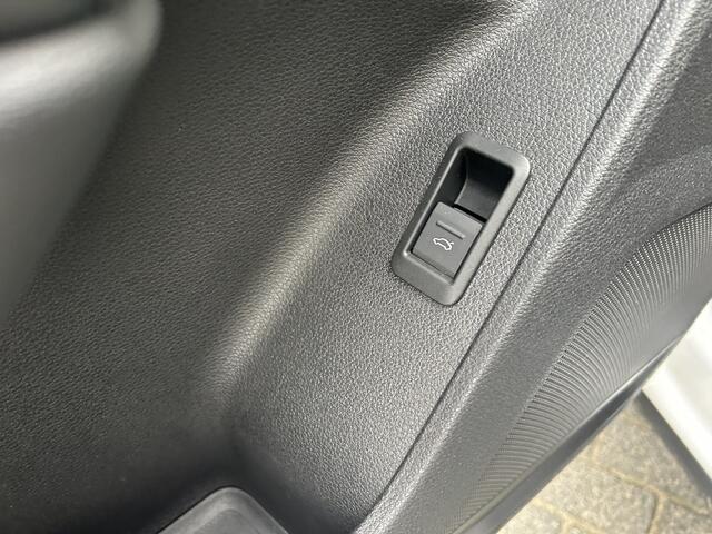 Audi Q3 35 TFSI S Edition Autom Hybride 20 Inch Cruise Pdc Navi App Led Dig Dashbord