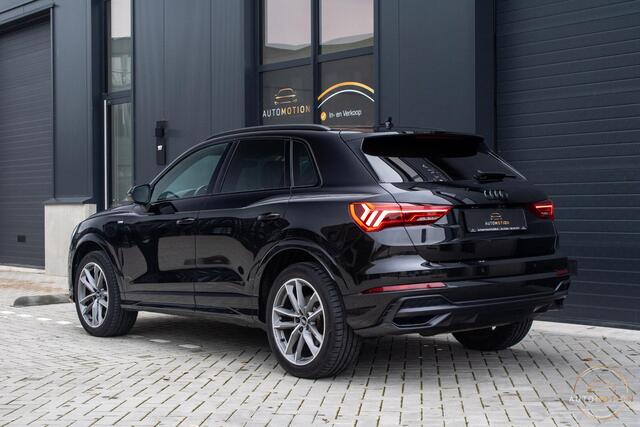 Audi Q3 45 TFSIe S edition PANO ELEKTR. STOEL CAMERA SFEER Sline