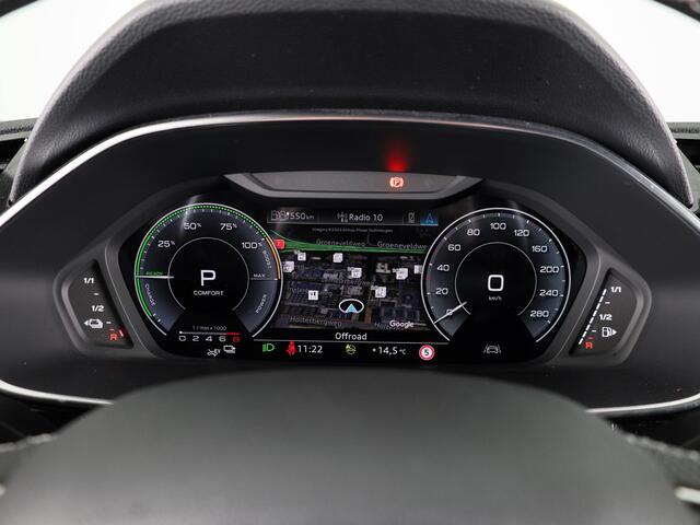 Audi Q3 45 TFSI e S edition 245pk | Navigatie | Stoelverwarming | 19 inch lichtmetalen velgen | 3 spaak afgevlakt stuurwiel