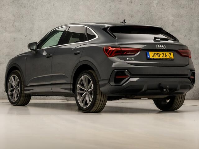 Audi Q3 Sportback 35 TFSI S-Line Sport 150Pk Automaat (2X S-LINE, APPLE CARPLAY, GROOT NAVI, LEDER, SFEERVERLICHTING, STOELVERWARMING, SPORTSTOELEN, ADAPTIVE CRUISE, GETINT GLAS, TREKHAAK, PLAT SPORTSTUUR, NIEUWSTAAT)