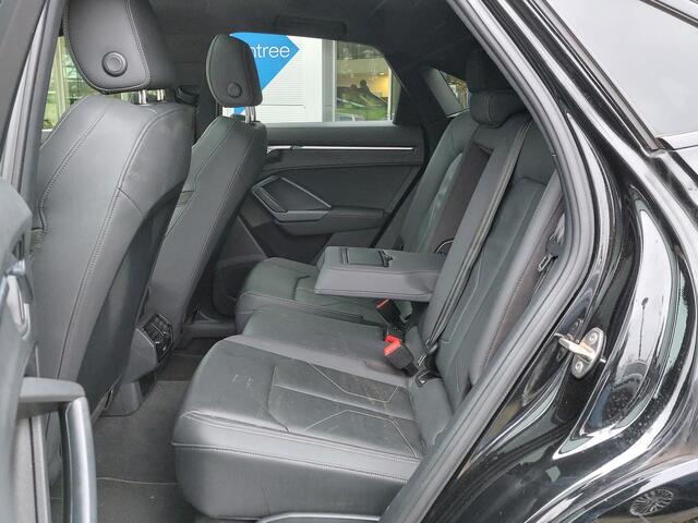 Audi Q3 Sportback 40 TFSI 190pk Quattro S-Edition | Navi | Apple Carplay+Android Auto | Clima | Adap.Cruise | Led Koplampen | Panorama Schuifdak | Leder+Verwarmd | Dodehoek+Rijstrooksensor | Pdc V+A+Camera