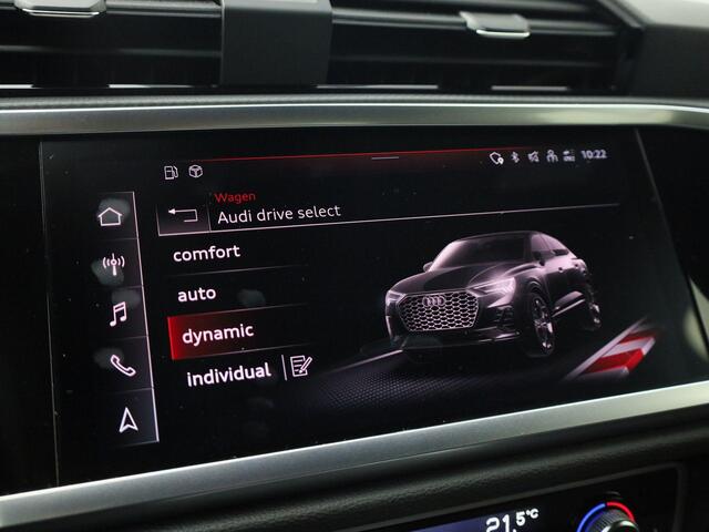 Audi Q3 Sportback 45 TFSIe 180kW/245PK S Line · Camera · Apple/Android Car Play · Leder/Alcantara · Stoelverwarming ·