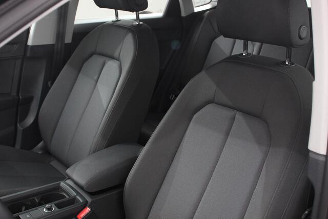 Audi Q3 Sportback 45 TFSI e 245pk PHEV S-tronic Attitude Navigatie Parkeersensoren Adaptive Cruise Control Stoelverwarming Ledverlichting Virtual Cockpit Climate Control
