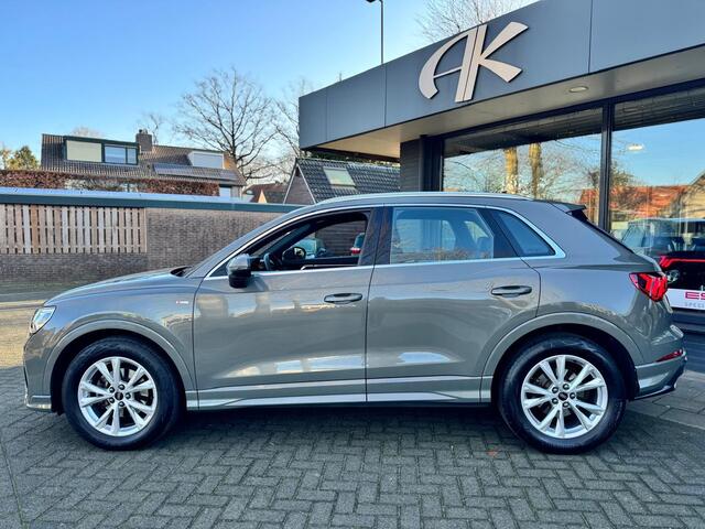 Audi Q3 35 TFSI S edition