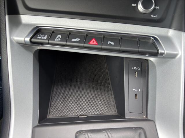 Audi Q3 45 TFSI e Advanced edition Led Koplampen 18 Inch Virtual Cockpit Navi ACC Trekhaak Doehoek Elektrische Achterklep