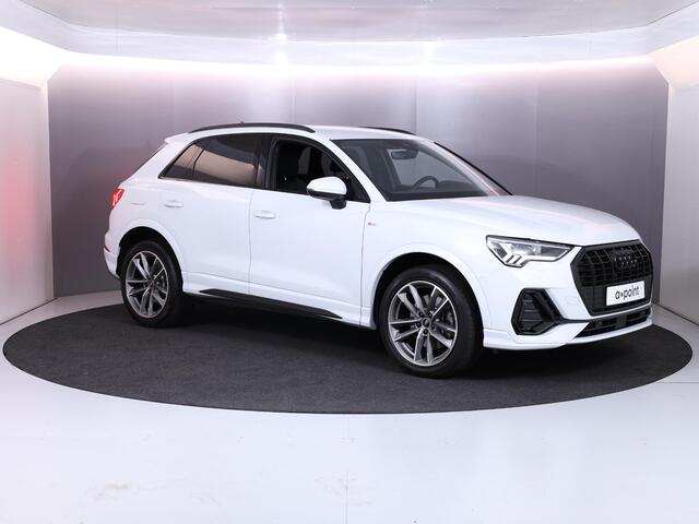 Audi Q3 45 TFSI e S edition 245pk SOH 95% | Parkeercamera | Trekhaak | 19 inch lichtmetalen velgen | Verwambare voorstoelen | S-line interieur
