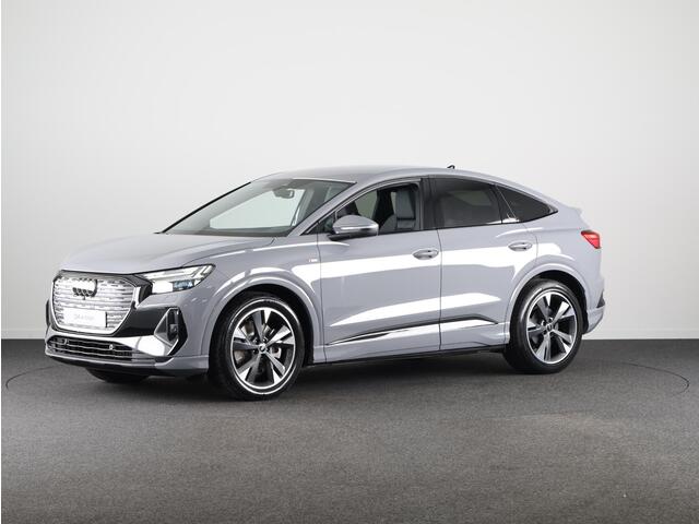 Audi Q4 Sportback e-tron S edition e-tron 45 82 kWh 210 kW / 286 PK Sportba Comfortpakket, adpative cruise control, achteruitrijcamera, optiek pakket zwart plus
