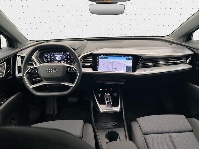 Audi Q4 Sportback e-tron 45 Quattro 286 PK 82 kWh Trekhaak Head-Up 20 Inch Camera Sportstoelen Stoelverwarming