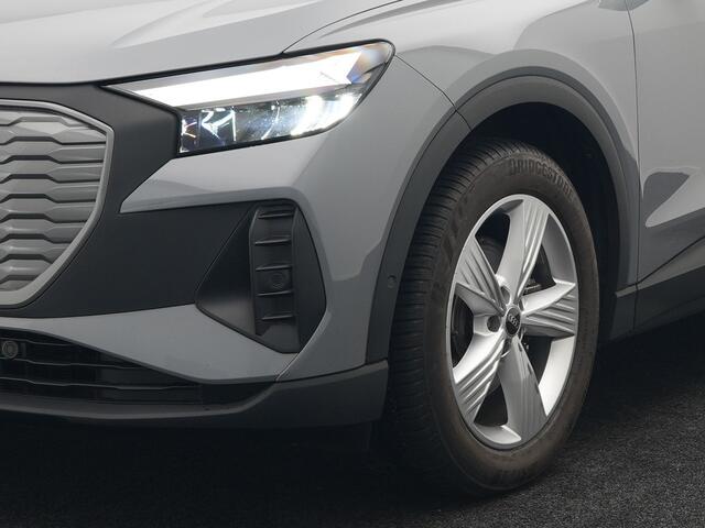 Audi Q4 Sportback E-Tron 35 Edition 55 kWh 170pk Dealer O.H INCL BTW | Adaptive Cruise | Camera | Verwarmde Stoelen | Virtual | Front Assist | Navigatie | DAB |