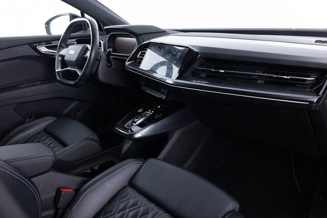 Audi Q4 Sportback e-tron 40 S edition 77 kWh | LEDER | SONOS **Dinsdag 30 SEPT. GESLOTEN IVM TEAMBUILDING-DAG**