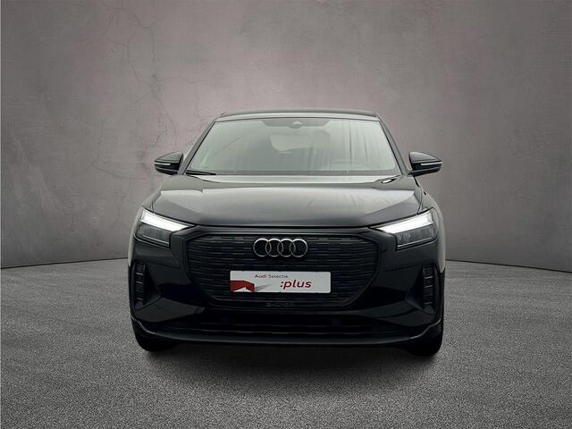 Audi Q4 Sportback e-tron 40 S edition 77 kWh | Sonos | ACC | Optiekzwart | Camera | MMI plus | Ambient lighting |