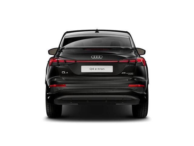 Audi Q4 Sportback e-tron 45 S edition Competition 82 kWh 286 pk | Assistentiepakket plus | Comfortpakket plus | Klimaatregelingspakket | MMI navigatie pro |