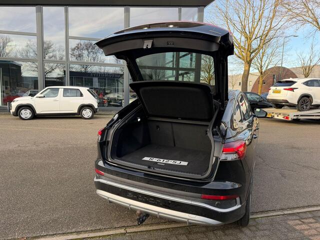 Audi Q4 Sportback e-tron 45 quattro S LINE 77 kWh VAN: 40.900,- VOOR: 37.770,- UW EINDEJAARSVOORDEEL: 3.130,- EURO | HALF LEDER | ELECTR ACHTERKLEP | SONOS AUDIO | CAMERA | ELECTR ACHTERKLEP | RIJKLAARPRIJS!