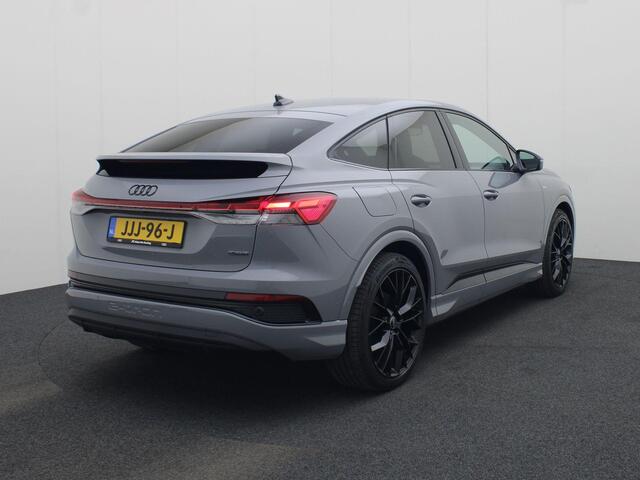 Audi Q4 Sportback e-tron 45 quattro S Edition 82 kWh Assistentiepakket plus · Bekleding Leder/stof · 21 inch LM velgen