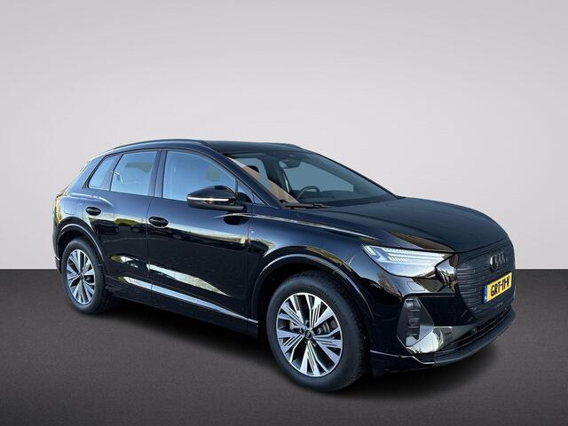 Audi Q4 e-tron 45 quattro Advanced edition 82 kWh 286pk | Navigatie | Parkeercamera | Verwarmbare voorstoelen | Matrix led verlichting