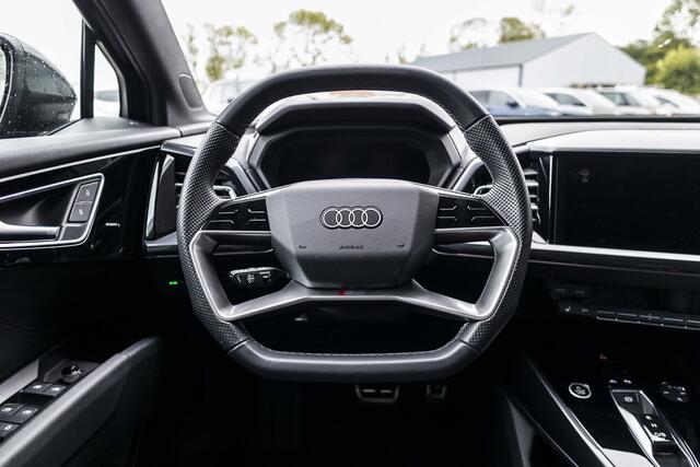 Audi Q4 e-tron 35 S edition 55 kWh | Camera | 20" | NL Auto