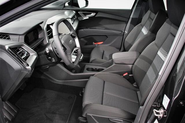 Audi Q4 e-tron 40 Advanced Edition | Navigatie | Climate Control | DAB | Led | Electrisch bedienbare achterklep | 19" Lichtmetalen velgen