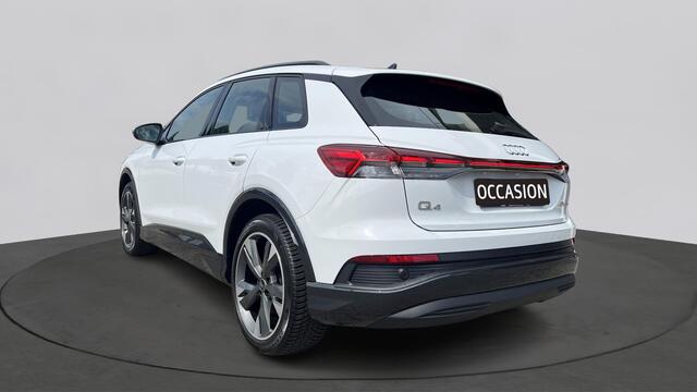 Audi Q4 e-tron 40 Advanced Edition 204Pk / Parkeerhulp V+A / Sfeerverlichting