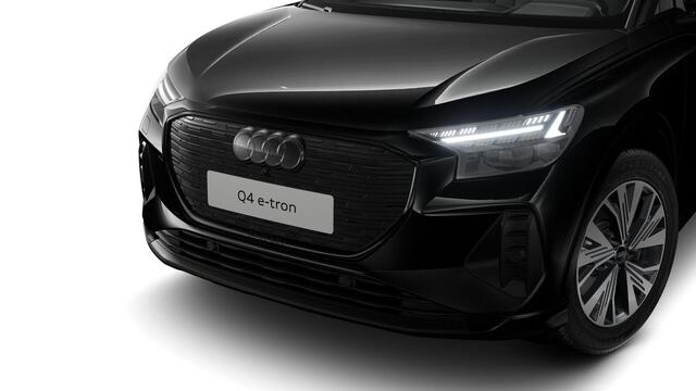 Audi Q4 e-tron 40 Advanced edition 63 kWh 204pk | Achteruitrijcamera | Assistentiepakket plus | Optiekpakket zwart plus | Privacy glas | Adaptive cruise control |