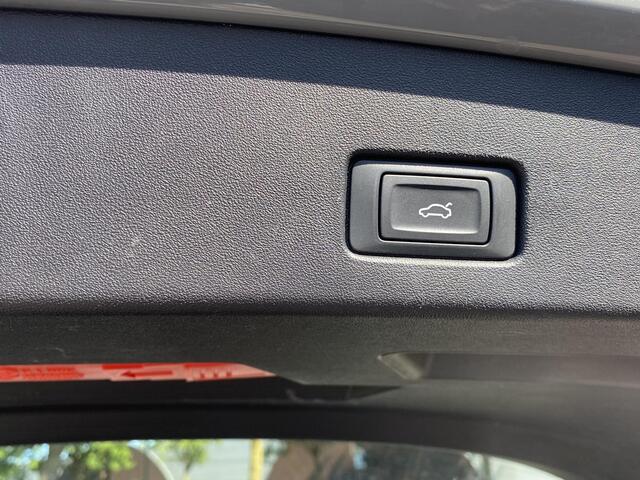 Audi Q4 e-tron 50 quattro Advanced edition 77 kWh MEMORY SEAT | ELEK. TREKHAAK | LEDER