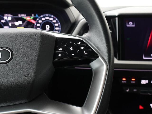 Audi Q4 e-tron 45 quattro Advanced edition 77 kWh | 265 PK | SoH 89% | Automaat | Multifunctioneel stuurwiel | Stoelverwarming | Adaptive Cruisecontrol |