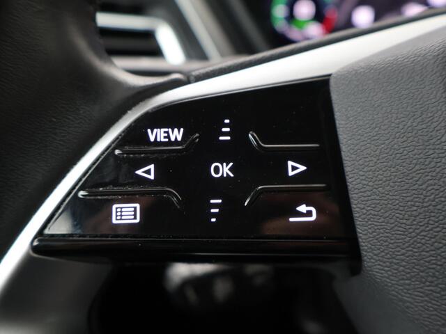 Audi Q4 e-tron 40 Launch edition Advanced Plus 77 kWh | 204 PK | SoH 89% | Panoramadak | Warmtepomp | 21"LM velgen | Matrix LED koplampen |