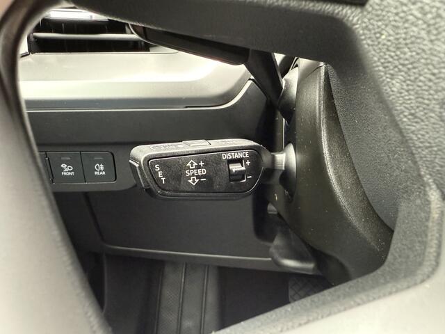 Audi Q4 e-tron BWJ 2021 40 Launch edition204 PK Advanced 77 kWh APPLE CARPLAY | ANDROID AUTO | NAVI | CLIMA | ADAPTIVE CRUISE | STOELVERW. | CAMERA | LMV | PDC