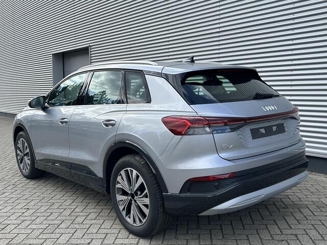 Audi Q4 e-tron Advanced edition (A1) e-tron 40 63 kWh 150 kW / 2 | Stoelverwarming | Matrix | Elektrische Achterklep | Adaptieve Cruise Control | Camera |